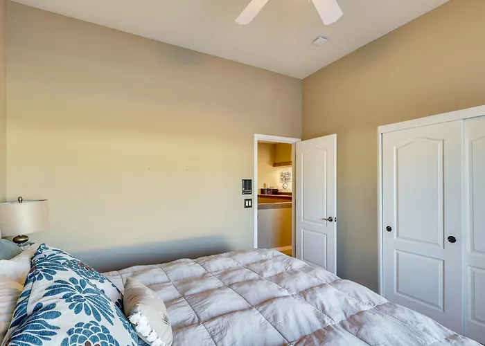 Holiday home Gather & Unwind, Mtn-view In Havasu Lake Havasu City